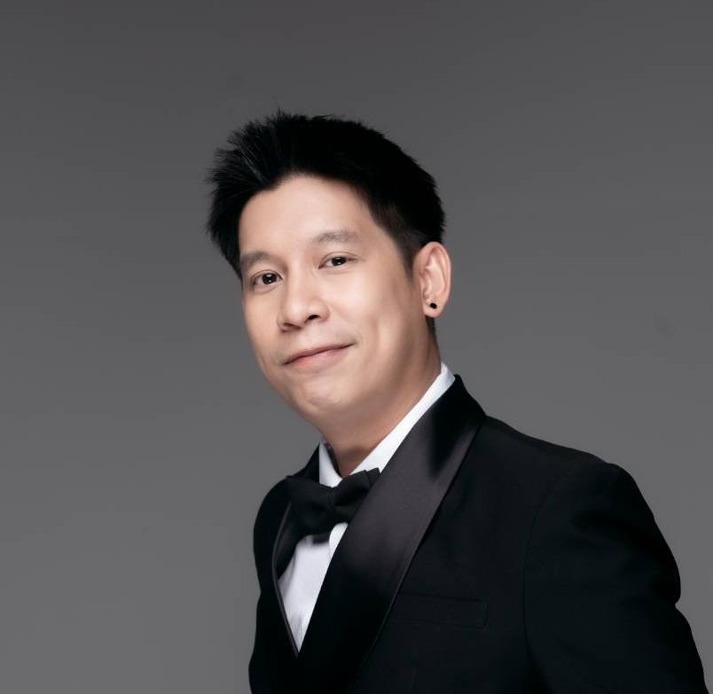 groom